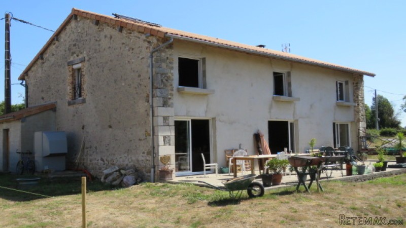 Big farmhouse with quality work done -..