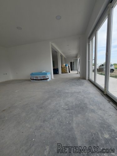 Izdaje se poslovni objekat od 550m2 - 29
