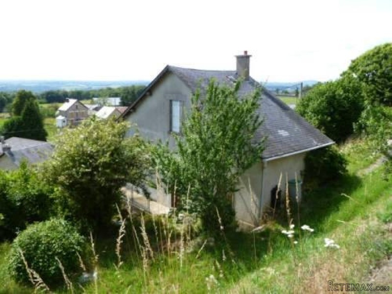 Lovely House with Small Guest Gite