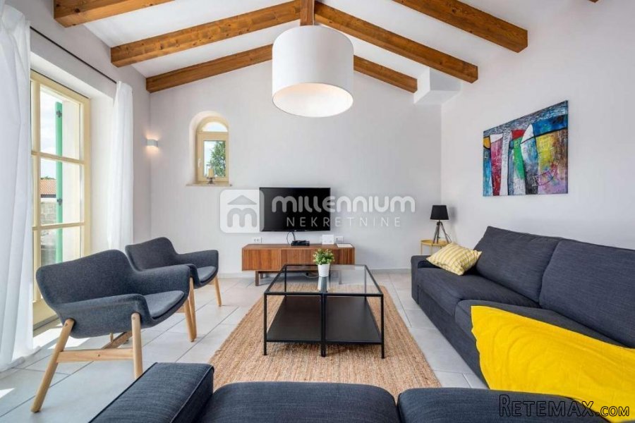 Istra, predivna vila s bazenom u blizini Pazina - 10