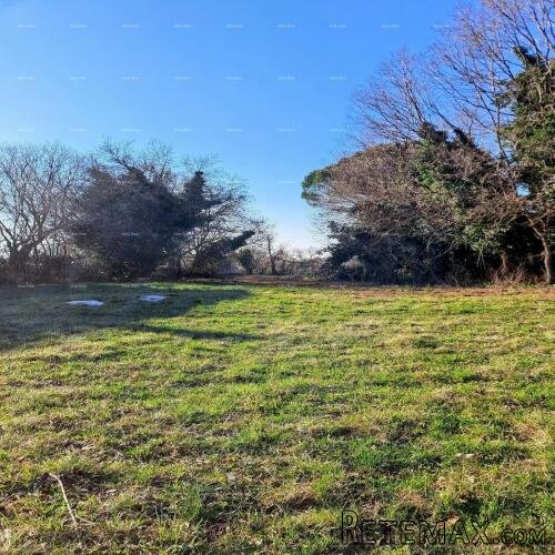 Gađevinsko zemljište 3.500 m² U malom selu blizina Vi.. - 2