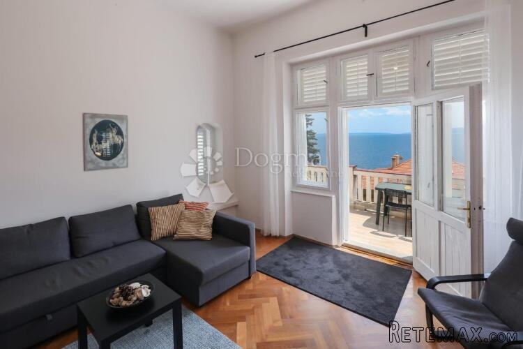 OPATIJA KOMFORAN STAN 69m2 - 2