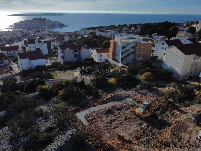 PRIMOŠTEN- JEDNOSOBNI STAN, ODLIČAN POGLED! - 2