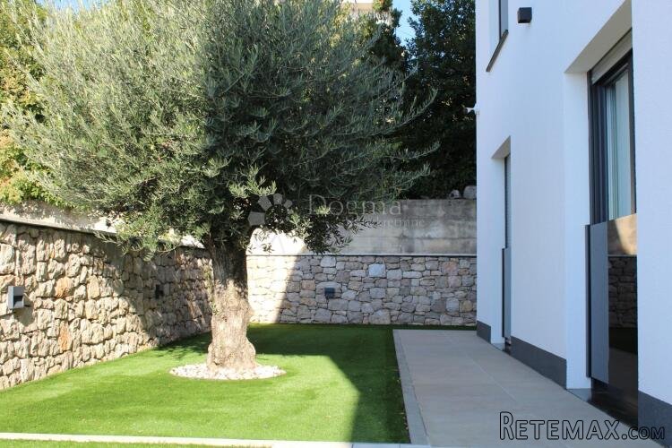 MEGA EKSLUZIVNA VILLA NOVI VINODOLSKI - 3