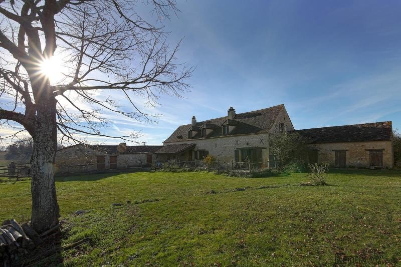 Dordogne-Perigord,A Vendre A 2,5kms De..