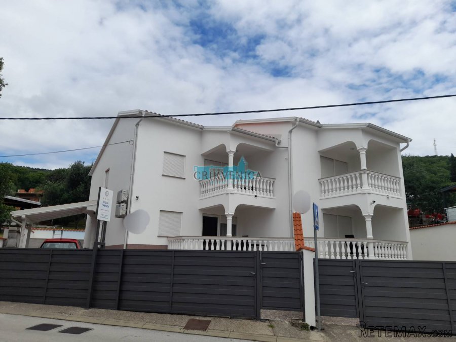 CRIKVENICA - DRAMALJ KUĆA SA BAZENOM - 500m od mora