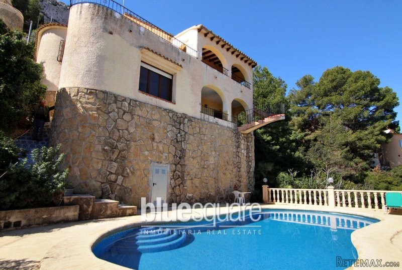 Superb villa with magnificent sea views - 2