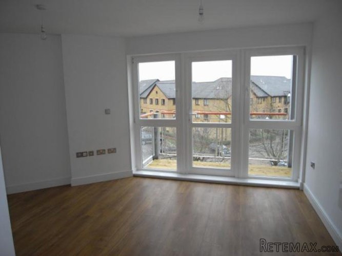 HOUSE, E5 - ONE BEDROOM for sale - 2