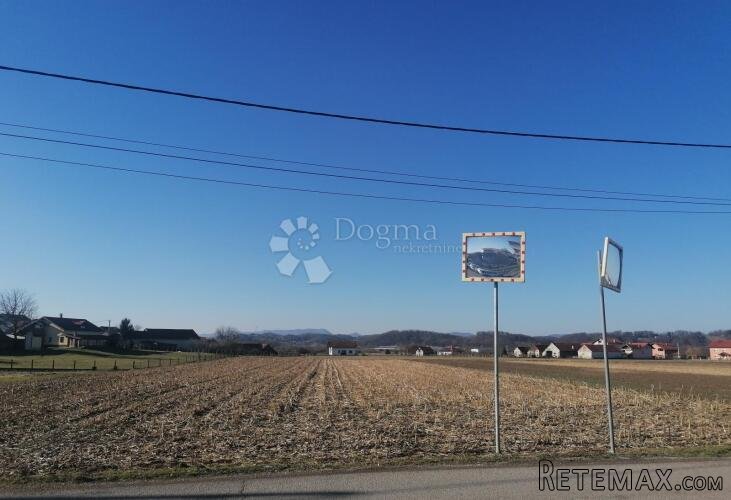 Šćitarjevo atraktivno zemljište - 2