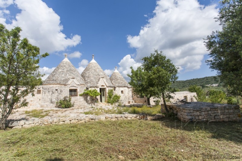 V000241, Renovated Trulli For Sale In.. - 2
