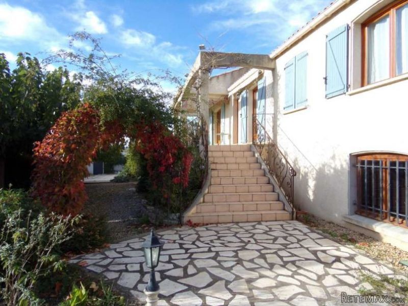 Villa in Great Location