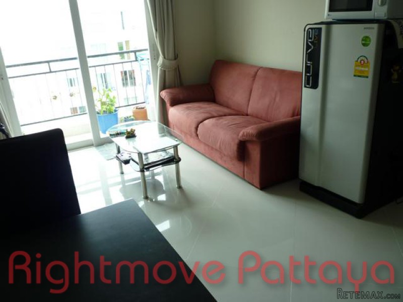 1 Bedroom Condo for sale in Jomtien -.. - 2
