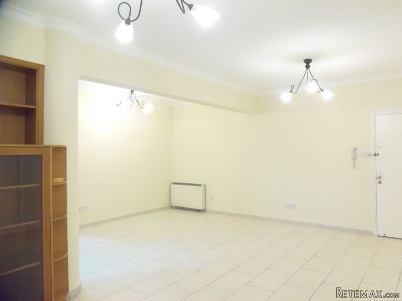 FOR SALE SPACIOUS 3 BED APARTMENT IN.. - 2
