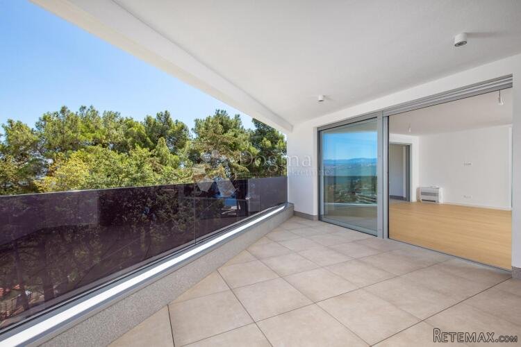 OPATIJA, centar, STAN, 261 m2 - 3