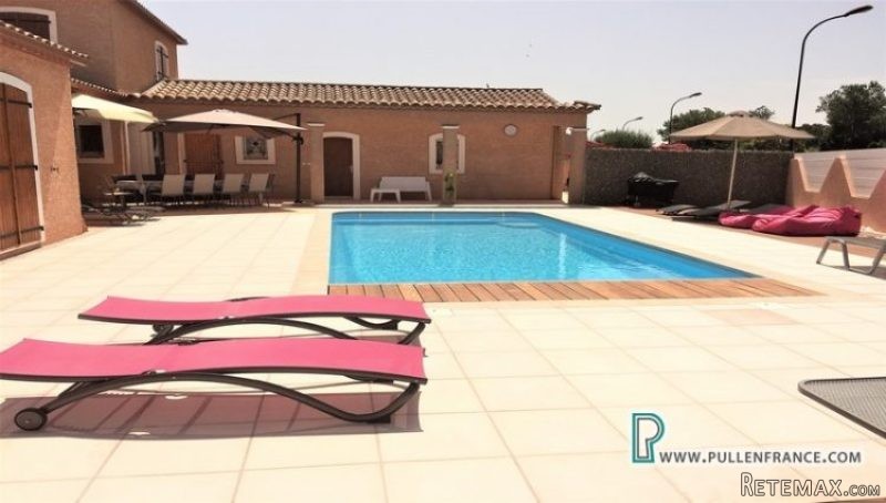 Immaculate Villa With Pool In Quiet.. - 2
