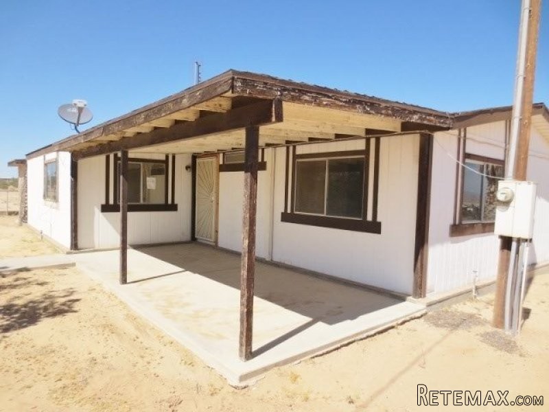 2953 Border Avenue Joshua Tree, CA.. - 2