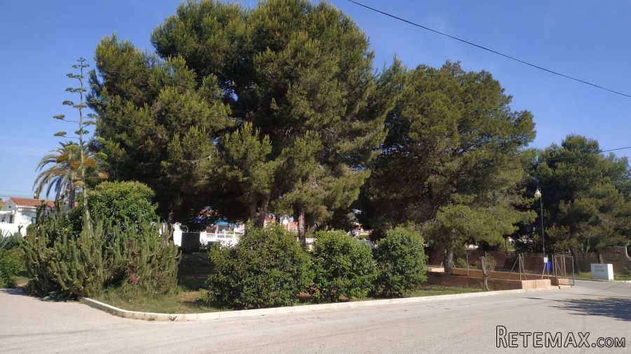 Bungalow en venta sin vecinos en la parte superior, 2..