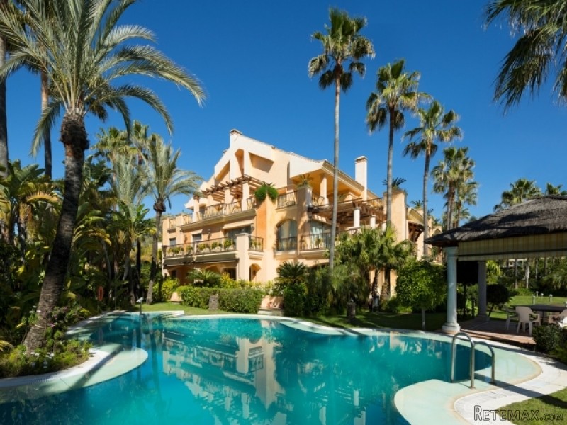 2 Bedroom Garden Apartment For Sale..