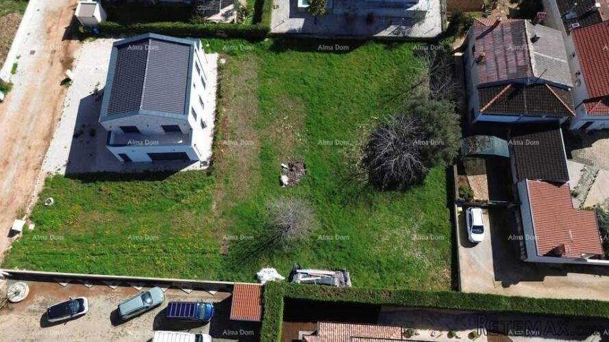 Građevinsko zemljište s pogledom na more – Vabriga