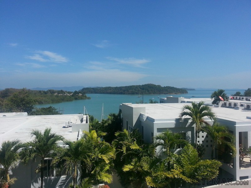 Lovely East Coast Ocean View 2 Bedroom..