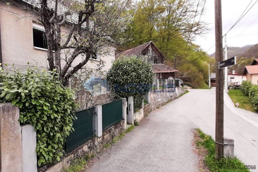 Zagreb, Mikulići, kuća 135 m2 + okućnica 342 m2 - SNIŽENO - 8