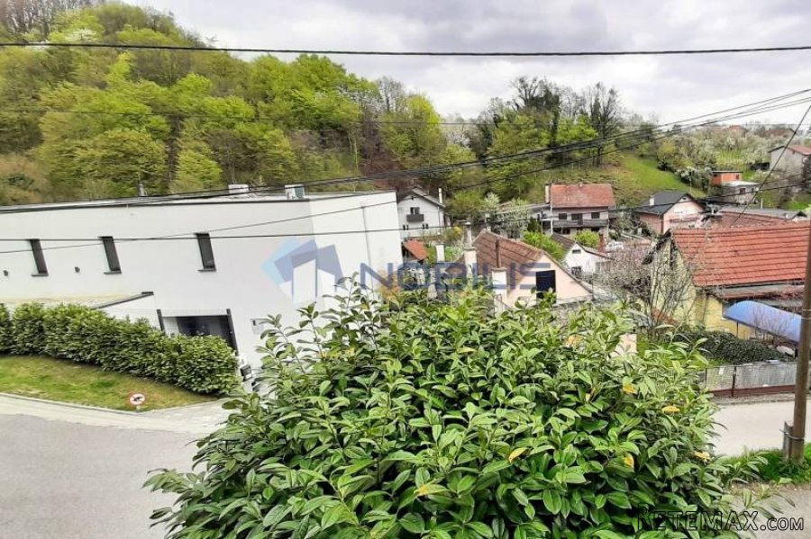 Zagreb, Mikulići, kuća 135 m2 + okućnica 342 m2 - SNIŽENO - 9