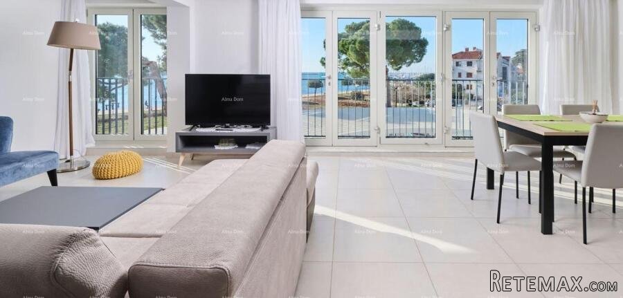 Umag – apartman blizu mora u kompleksu s bazenom