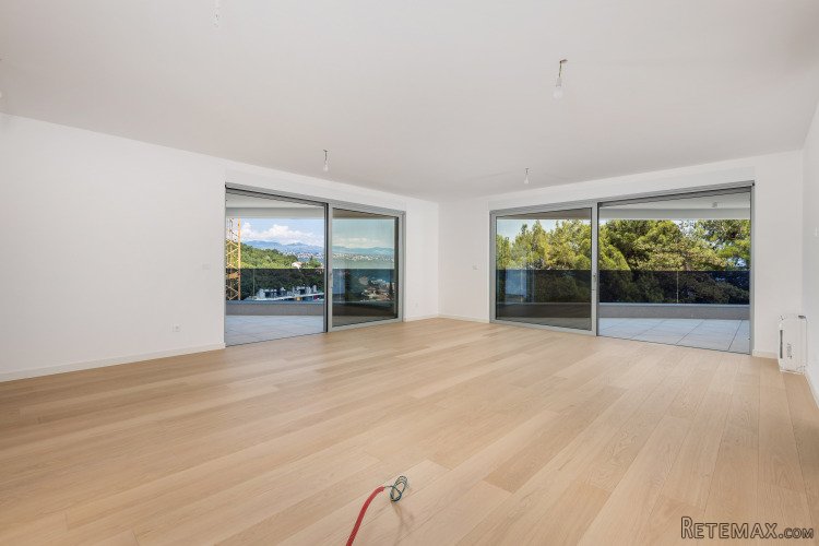 OPATIJA centar STAN 261 m2 - 2