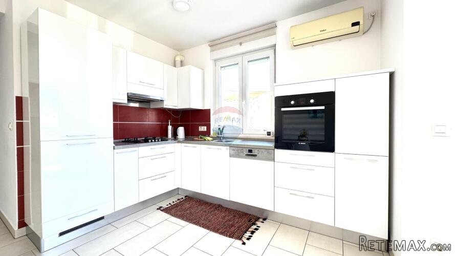 Rijeka, Hosti, dvosoban stan 65m2, parking, okućnica - 3