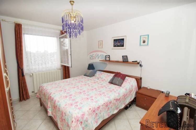 POREČ okolica- samostojeća apartmanska kuća s maslinikom - 5