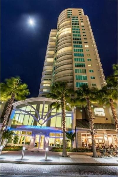 3 bedroom Property For Sale: 180 BEACH..