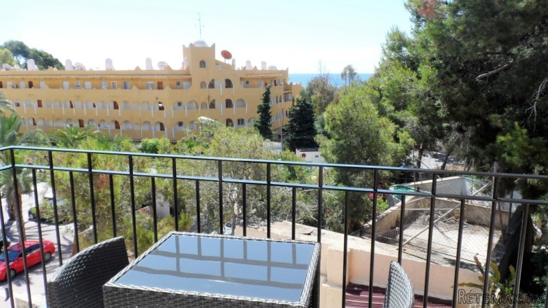 3 Bedroom Middle Floor Apartment