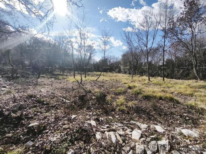 Buje – građevinsko zemljište 1.086 m² s pogledom na more - 2