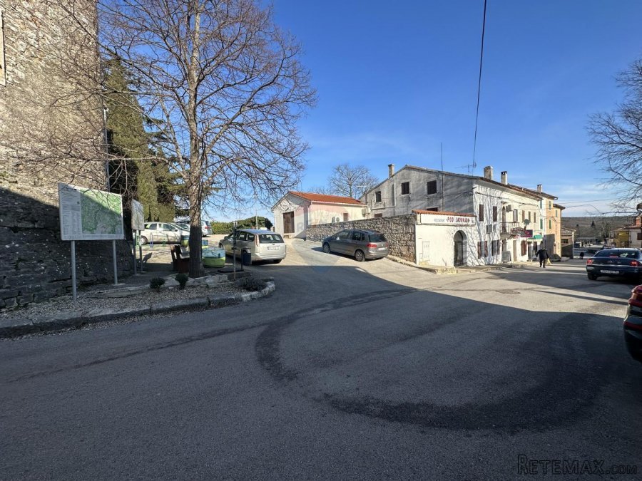 ISTRA, ŽMINJ - Restoran u starom gradu - 3