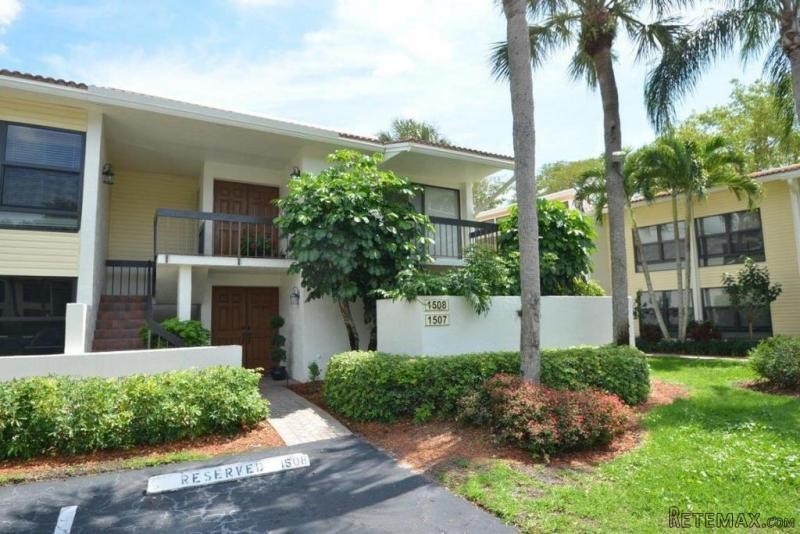 6722 Willow Wood Dr #1508, Boca Raton..
