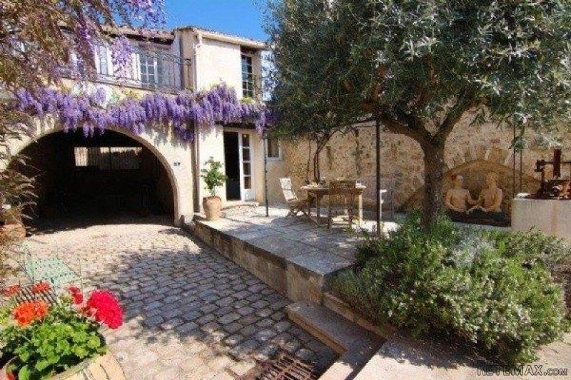 Character Property With Gites And Pool...