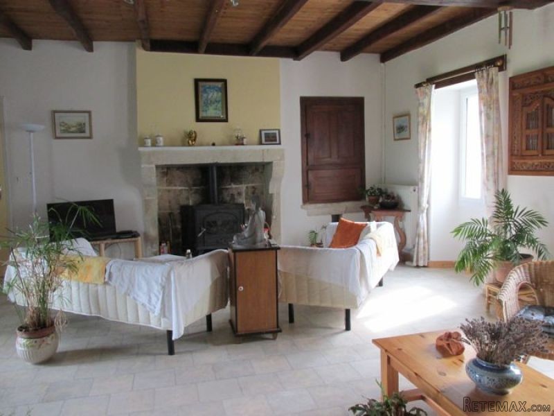 Country Villa With Attached Barn.. - 2