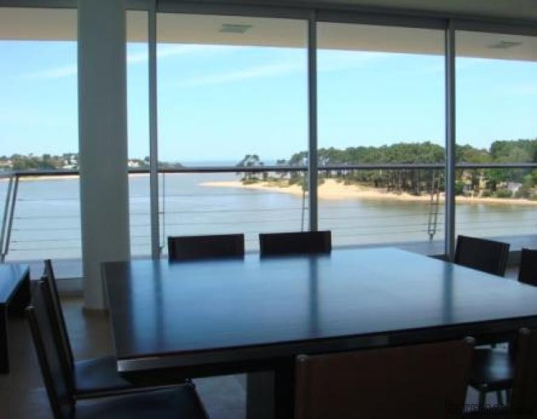 3 Bedroom Apartment - For Sale -..