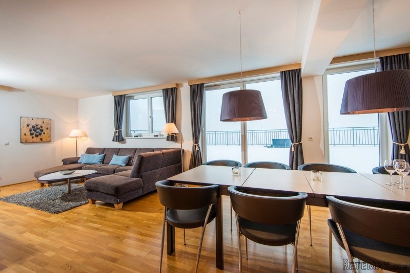 Gorgeous View! 4 Room Apartment In Bad..