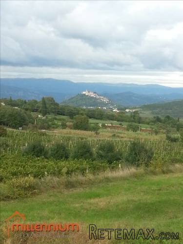 Istra, Karojba, poljoprivredno zemljište od 14.700m2 - 2