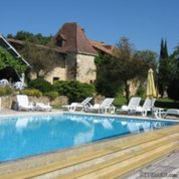 A 3 Star Hotel And Restaurant In The..