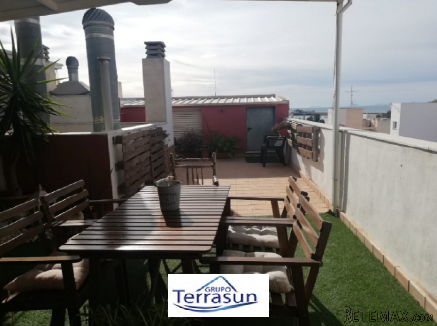 Ático en el centro de Torrevieja, 75,00 m2. de superficie..