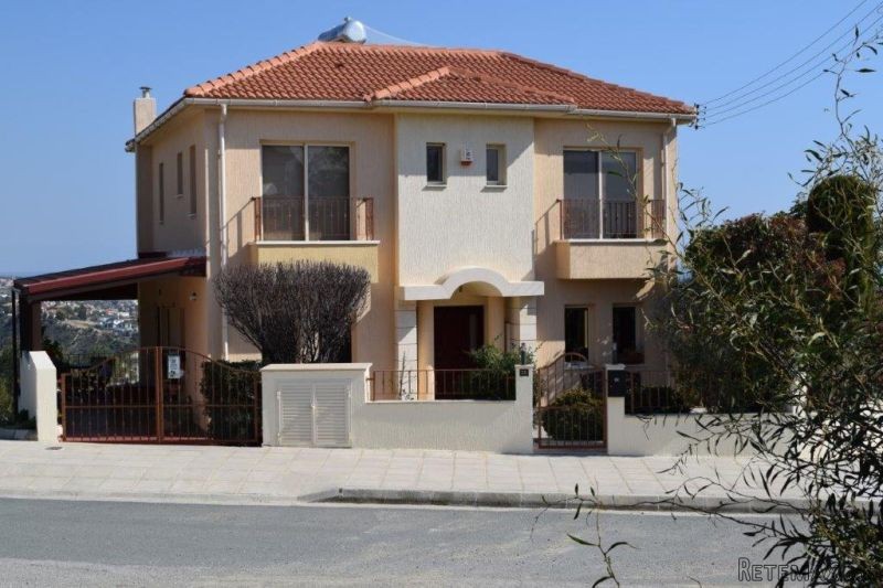 Beautiful villa with panoramic views..