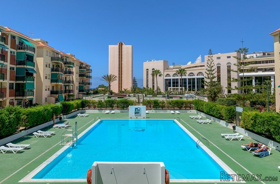 Apartment in Cristimar complex in Los Cristianos. It..