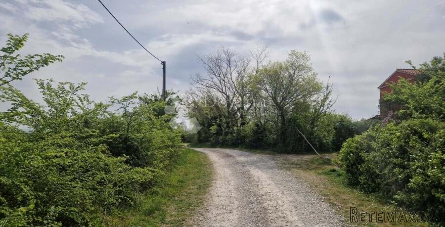 SMOKOVIĆ - POLJOPRIVREDNO ZEMLJIŠTE 464 m2 - PRODAJA - 3