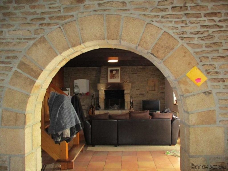 2 Bedrooms - Maison - For Sale