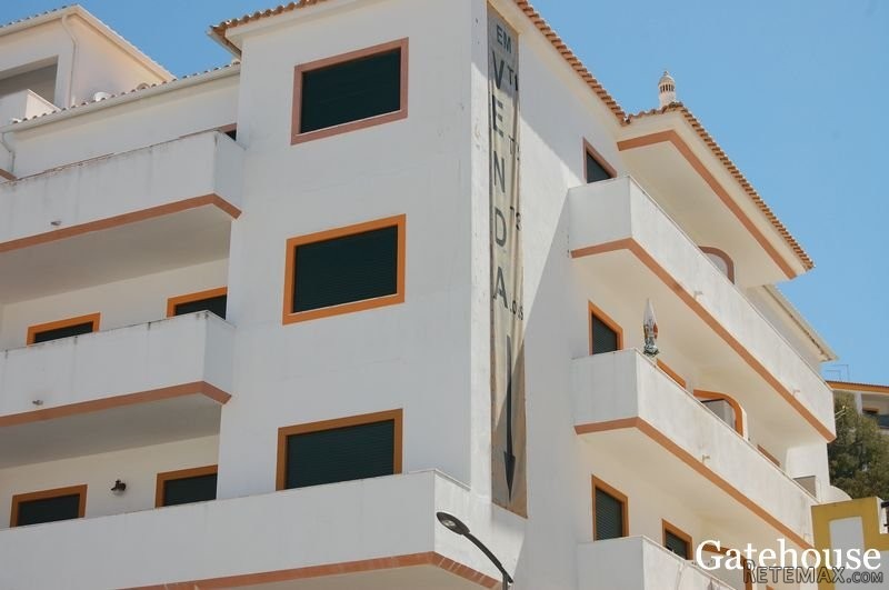 Carvoeiro Centre Apartment For Sale in..