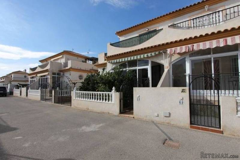 2 Bedroom 1 Bathroom Townhouse In Playa.. - 2