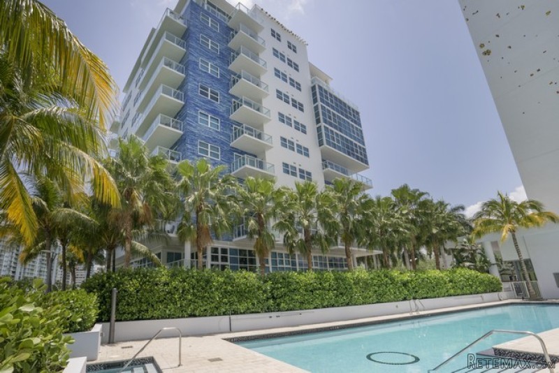 4 bedroom Flat For Sale: 6103 Aqua Ave.. - 2