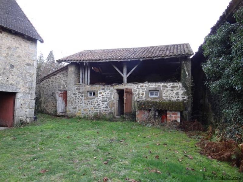 Dordogne : Stone Farmhouse To Renovate.. - 2